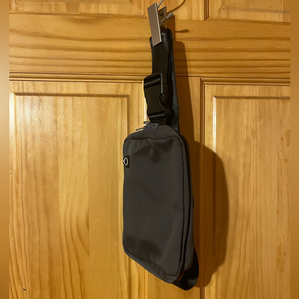 Crossbody bag